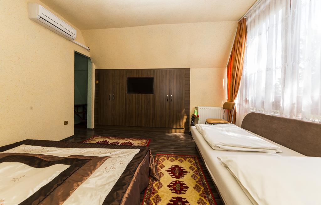 Mineral Apartman Smaragd Ньїредьгаза Екстер'єр фото
