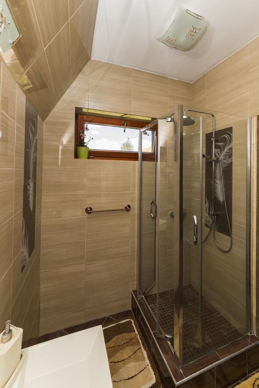 Mineral Apartman Smaragd Ньїредьгаза Екстер'єр фото