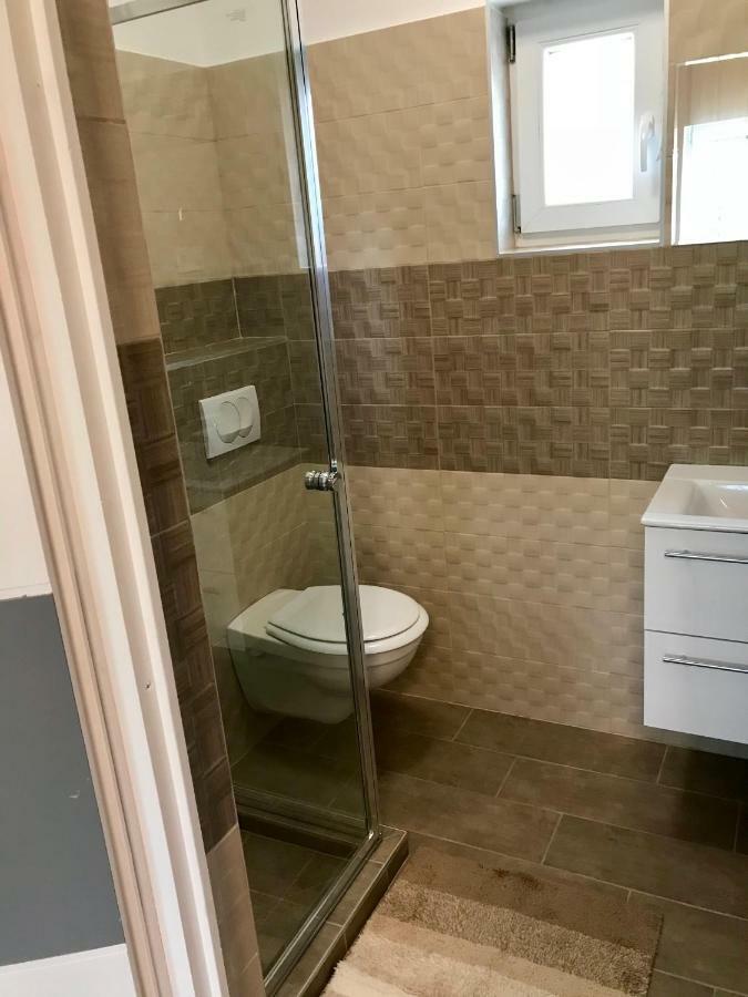 Mineral Apartman Smaragd Ньїредьгаза Екстер'єр фото